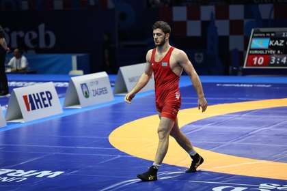 Камил Куруглиев –  Аманулла Гаджимагомедов І Еркін күрес І Әлем чемпионаты І 92 кг І 1/4