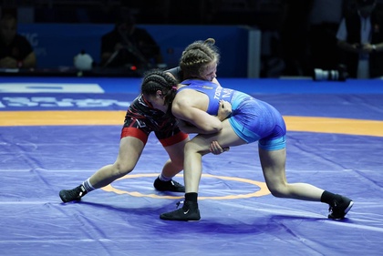 Виктория Хусаинова - Алтжин Тогтох І Әйелдер күресі І Әлем чемпионаты І 59 кг І 1/8