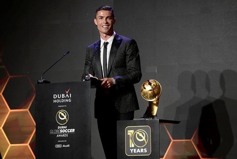 Роналду стал обладателем премии "Лучший игрок 2018 года"