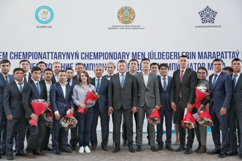 В столице наградили победителей и призеров чемпионатов мира