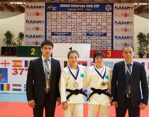 Жас дзюдошылар Еуропа кубогынен олжалы оралды