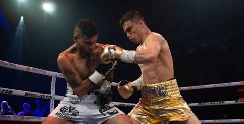 Джукембаев победил мексиканца в первом ранде