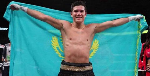 Данияр Елеусинов одержал седьмую победу в профи
