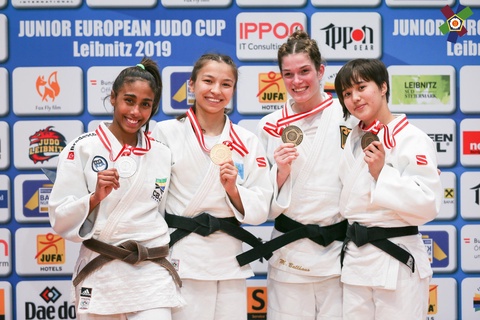 Қазақстан Еуропа кубогында 4 медаль жеңіп алды