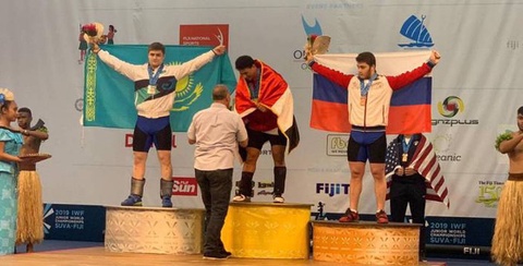 Артем Антропов выиграл серебряную медаль на Чемпионате мира среди юниров