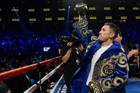 Геннадий Головкин одержал досрочную победу в бою с Роллсом (ВИДЕО)