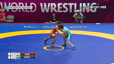 Стартовал чемпионат Азии по видам борьбы среди кадетов