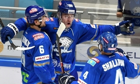 Женская команда Казахстана по футболу крупно уступила сборной Франции