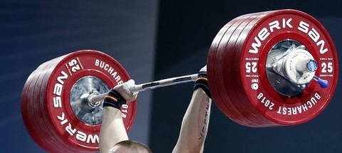 Казахстанские тяжелоатлеты приступили к сборам