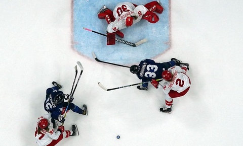 Начинается плей-офф женского хоккейного турнира