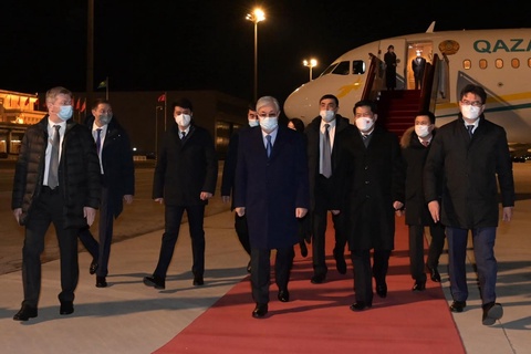 Касым-Жомарт Токаев прибыл в Пекин рабочим визитом