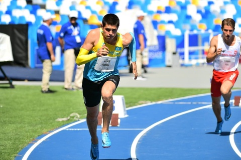 Михаил Литвин пробился в полуфинал Чемпионата Мира