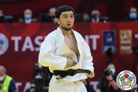 Жансай Смағұлов – Әлемдік Гран-Придің күміс жүлдегері