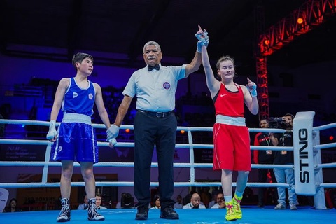 Жазира Уракбаева стартовала с победы на Чемпионате Мира по боксу