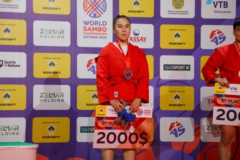 Улболсын Адилова стала бронзовым призером чемпионата мира по самбо