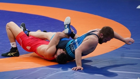 Ризабек Айтмухан - серебряный призер чемпионата Азии по вольной борьбе