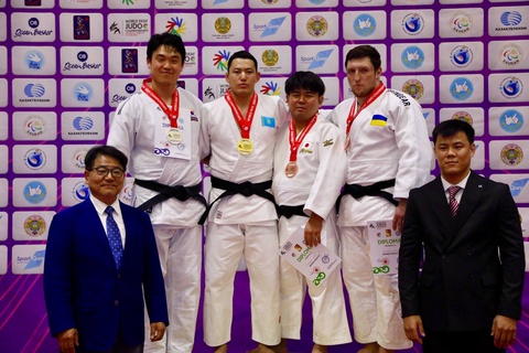 Токтарбек Айдарбек стал чемпионом мира по сурдо дзюдо