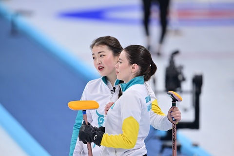 Азия-2025: Женская сборная Казахстана по керлингу вышла в полуфинал