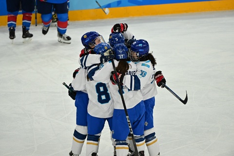 Хоккей: Женская сборная Казахстана — серебряный призёр Азиатских игр