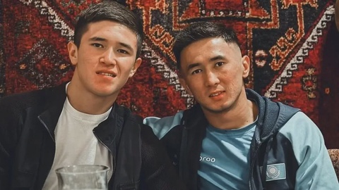 Ағайынды Сабырхандар кәсіпқой бокста өнер көрсетеді