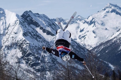 Анастасия Городко завоевала серебряную медаль в параллельном могуле.