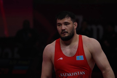 Әлімхан Сыздықов стал серебряным призером чемпионата Азии по греко-римской борьбе