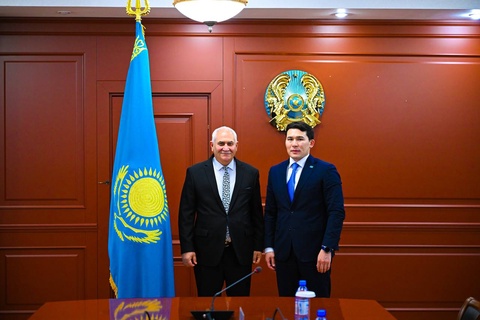 Ербол Мырзабосынов встретился с руководителем Международной федерации тяжелой атлетики