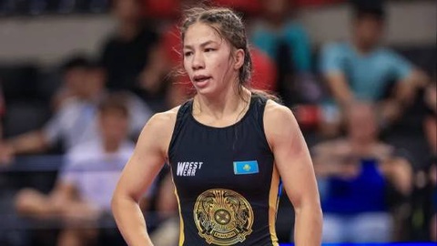 Мадхия Усманова стала чемпионкой мира по женской борьбе