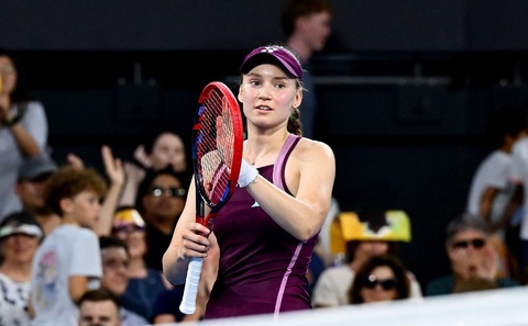 Елена Рыбакина маусымды жеңіспен бастады 