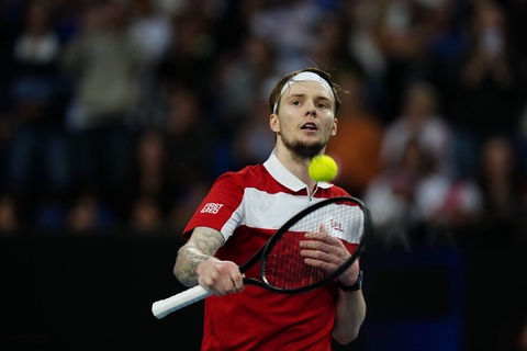 Александр Бублик вышел в третий раунд Australian Open