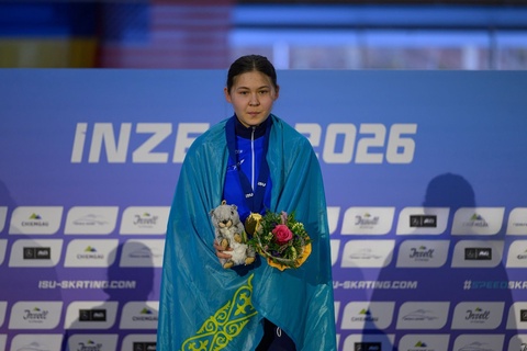Казахстанская конькобежка Кристина Шумекова отличилась на чемпионате мира среди юниоров
