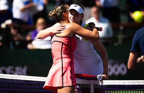 Елена Рыбакина WTA 1000 турнирінде жартылай финалға шықты