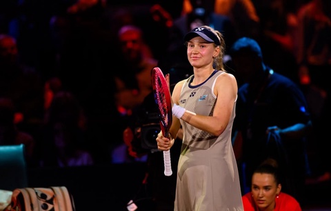 Елена Рыбакина вышла в полуфинал турнира в Штутгарте