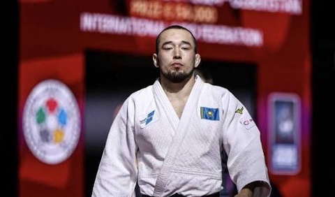 Абылайхан Жубаназар победил на турнире Grand Slam