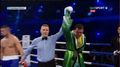 Ауыр салмақта өнер көрсететін Руслан Мырсатаев уақытысынан бұрын жеңіске жетті