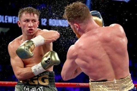 Экс-чемпион мира назвал бой Головкин - Альварес лучшим в 2017 году