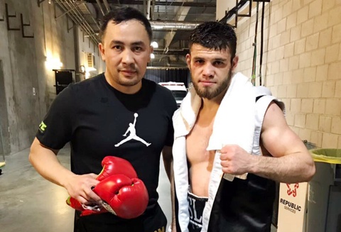 Руслан Мәдиев кәсіпқой бокстағы кезекті жеңісіне қол жеткізді