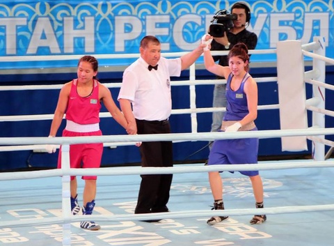 Завершился чемпионат Казахстана по боксу среди женщин