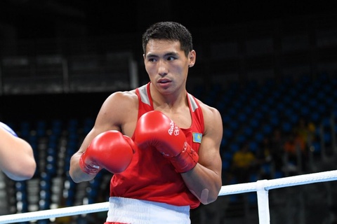 Жанибек Алимханулы подписал профессиональный контракт с известным менеджером