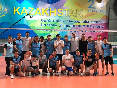 «QAZSPORT» телеарнасының 5 жылдығына орай волейболдан жолдастық кездесу өтті