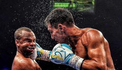 Жәнібек Әлімханұлы АҚШ-тағы алғашқы жекпе-жегіне дайындық үстінде