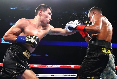 Определился следующий соперник казахстанского боксера Жанибека Алимханулы