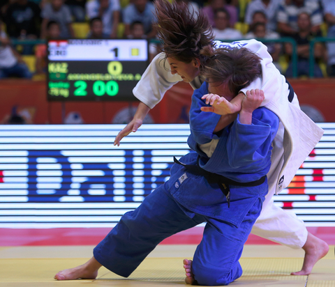 Дюздо. Ташкенттен жүлделі оралды