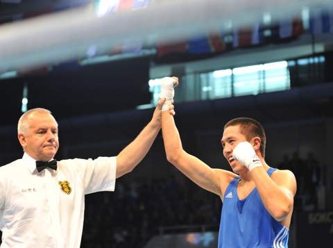 Ақшалов алтынға таласады (ВИДЕО)