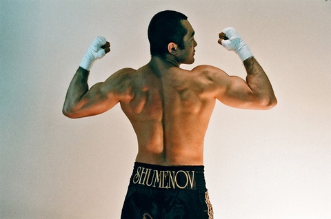 Бейбіт Шүменовті әлсіз чемпиондар қатарына енгізіп қойды