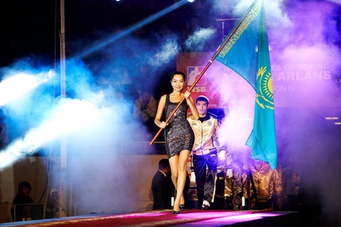 WSB. Мейірболат Тойытов жеңісті жалғастырды