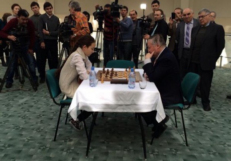 Жансая Әбдімәлік  - Анатолий Карпов. Есеп 1:2