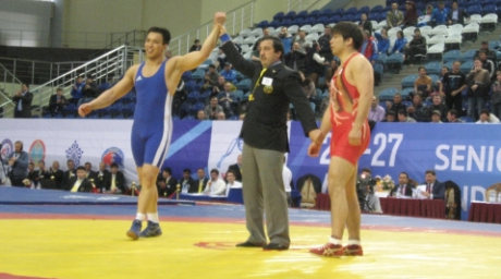 Ерұлан Ысқақов грек-рим күресінен Азия чемпионы атанды