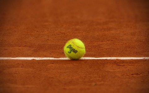 Зарина Диас жарыс жолынан шығып қалды