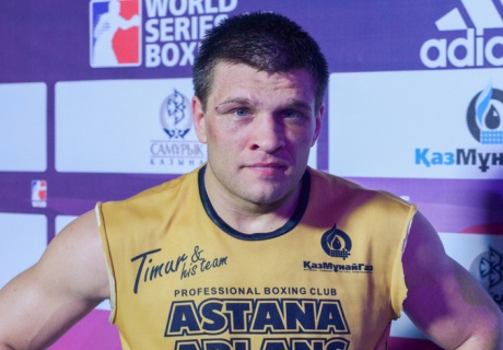 Сергей Деревянченко кәсіпқой боксқа ауысты